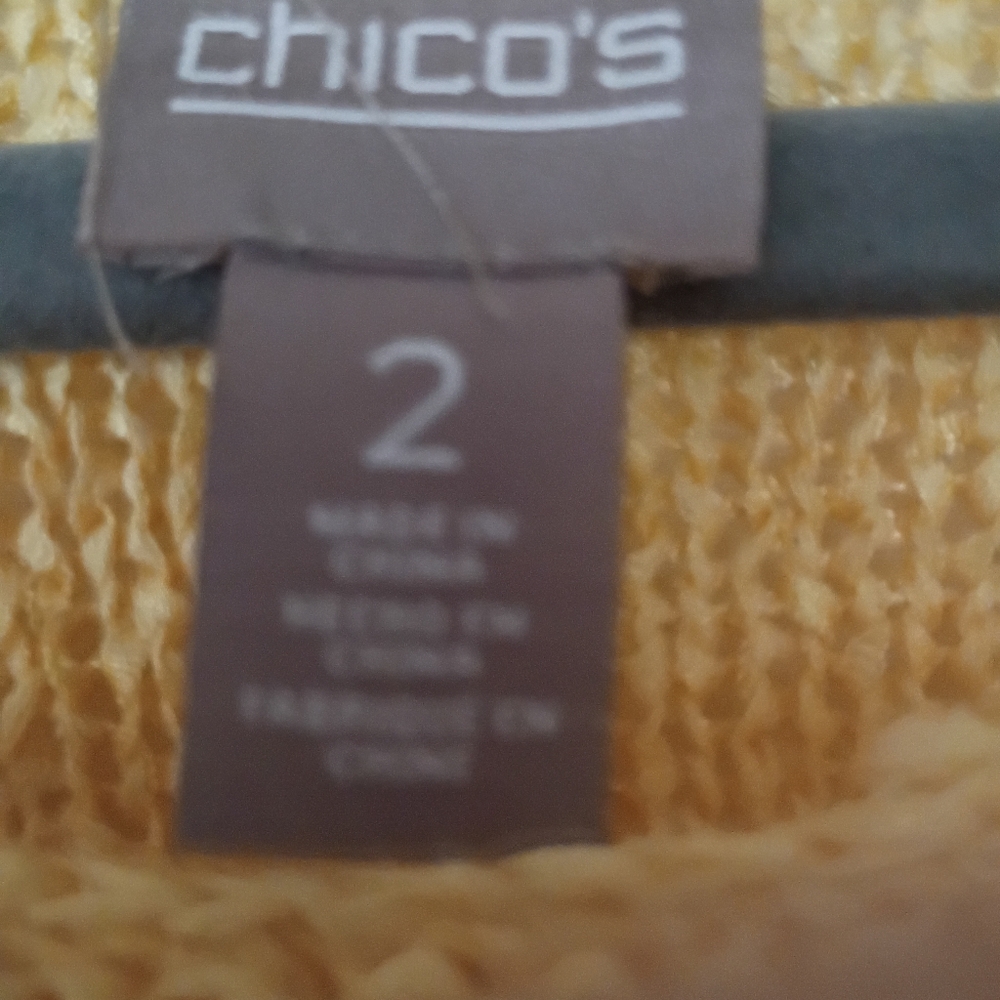 Chicos Women's Yellow Sweater .New No Tag - Picture 4 of 6